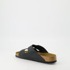 Image of Arizona Black Sandals by Birkenstock for Men - Season Spring-Summer 2025 - Back Right Three-Quarter View