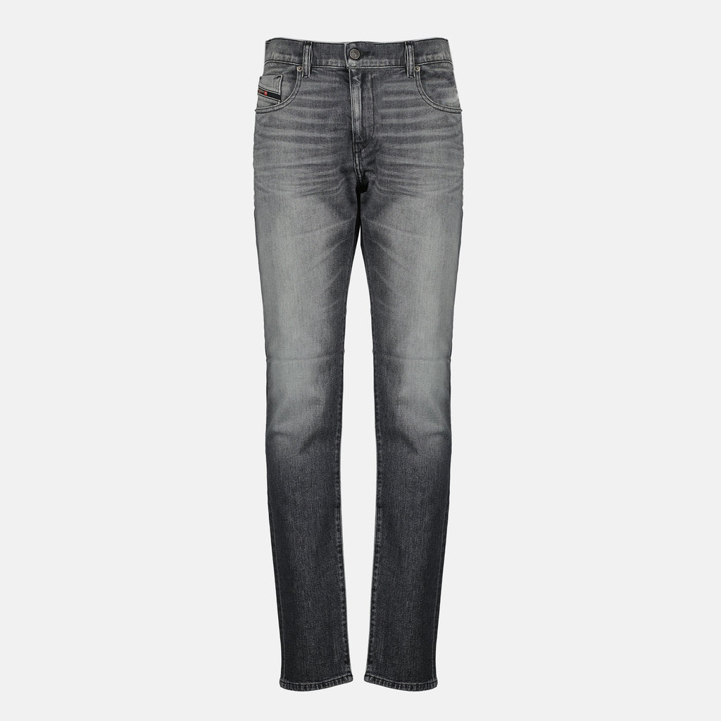 Diesel jeans, gray jeans, straight cut denim, five-pocket design, men's casualwear