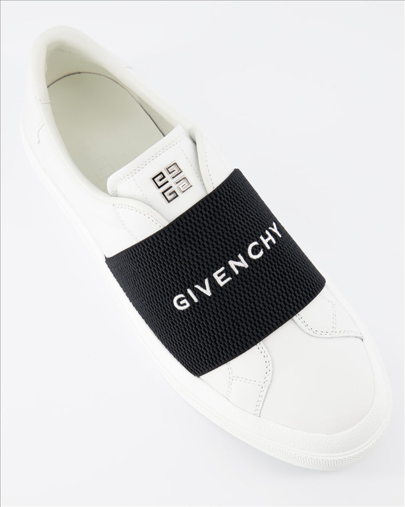 Image of City White and Black Sneakers by Givenchy for Men - Season Spring-Summer 2024 - Back View
