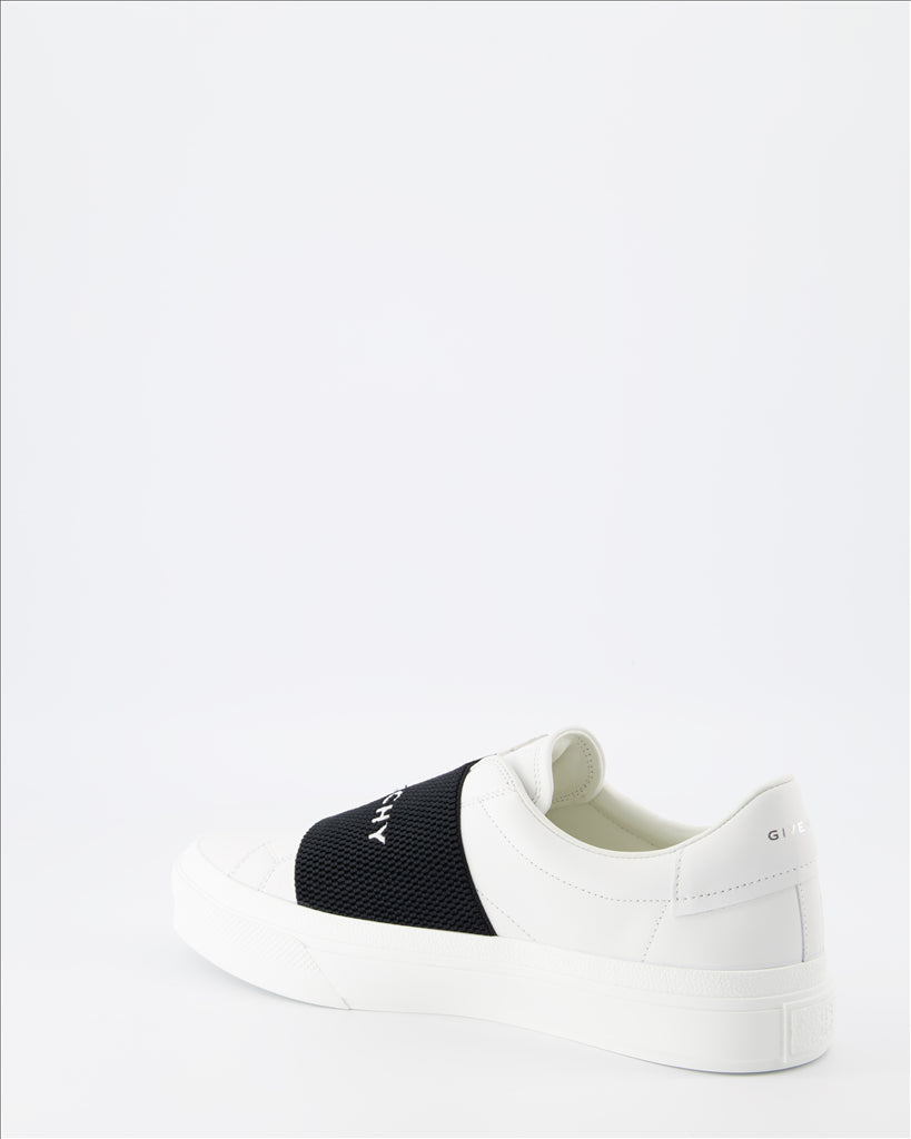Image of City White and Black Sneakers by Givenchy for Men - Season Spring-Summer 2024 - Back Right Three-Quarter View