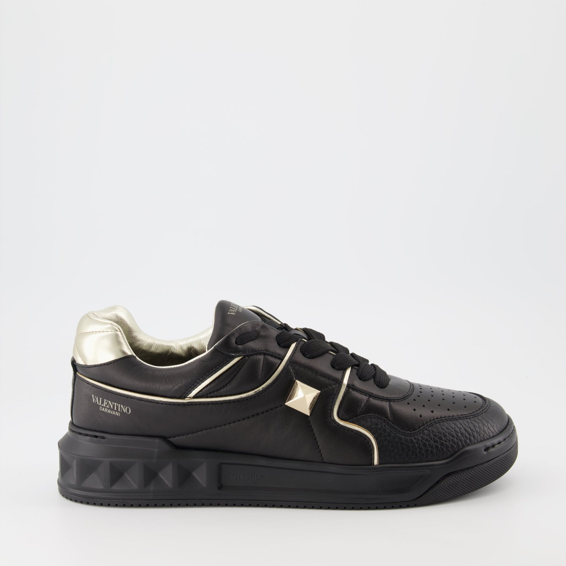 One Stud Sneakers Valentino Garavani Men WE IN STYLE