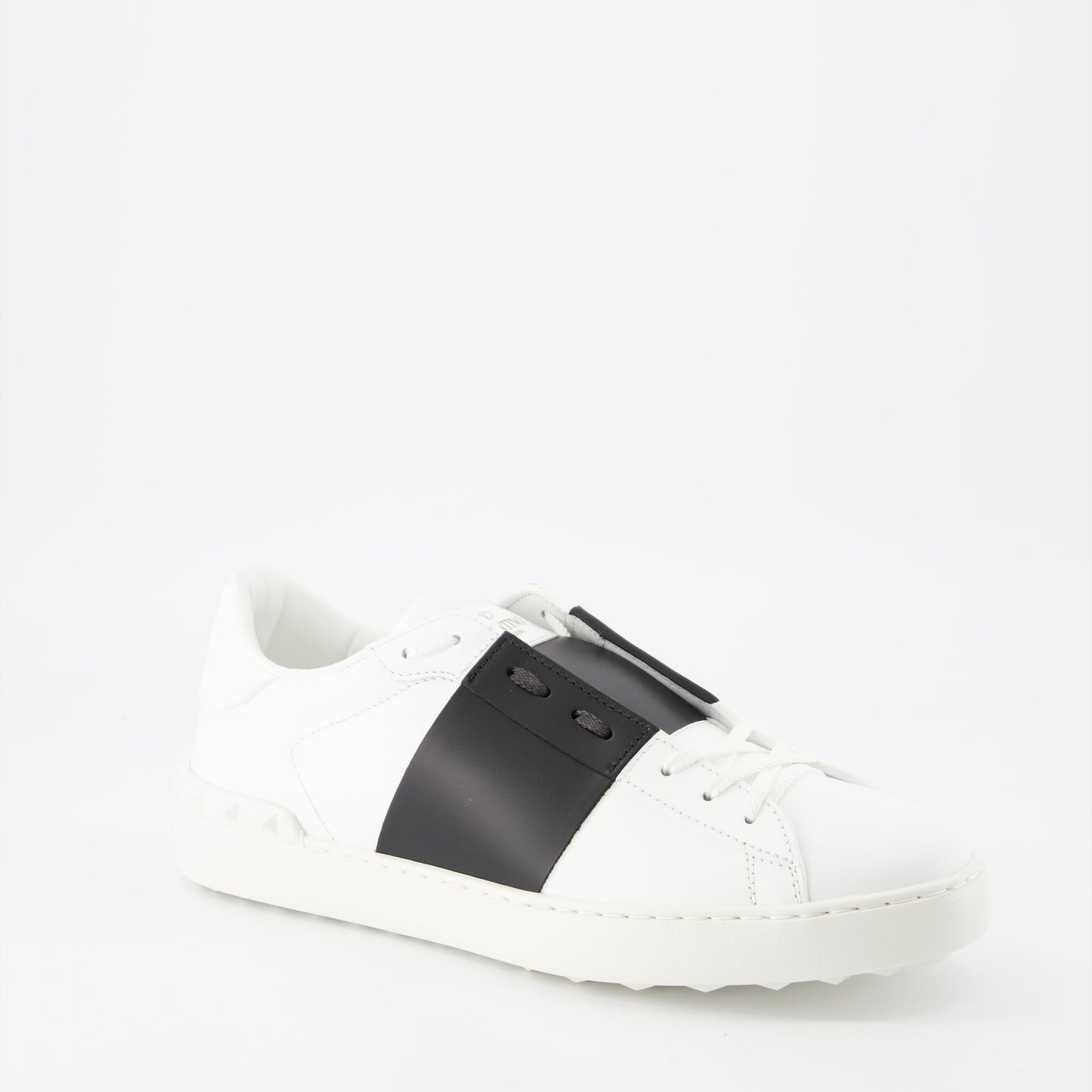 Valentino sneakers, luxury men's footwear, leather sneakers, designer shoes, high-end sneakers