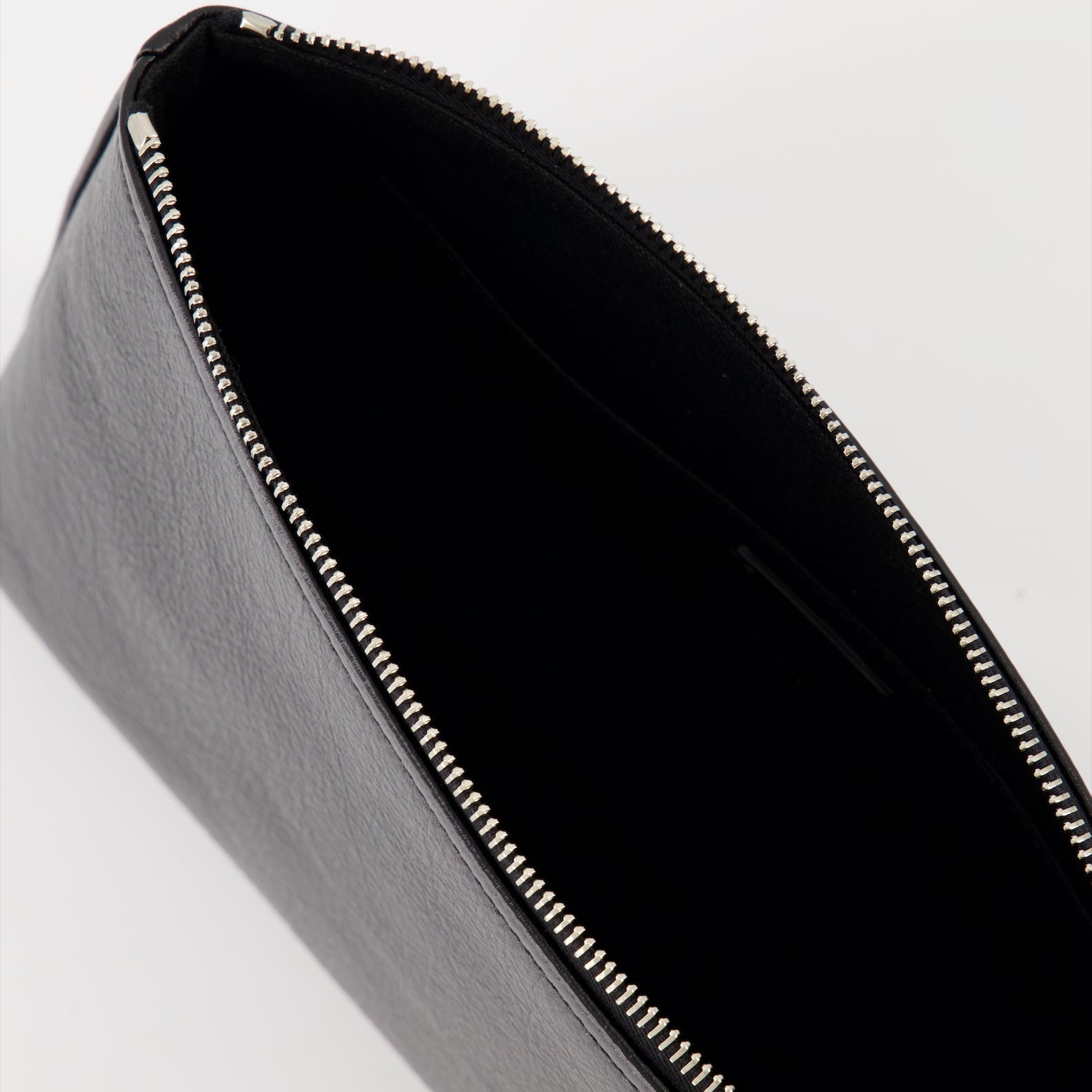 Givenchy, leather pouch, luxury accessories, Autumn-Winter 2024, elegant black clutch