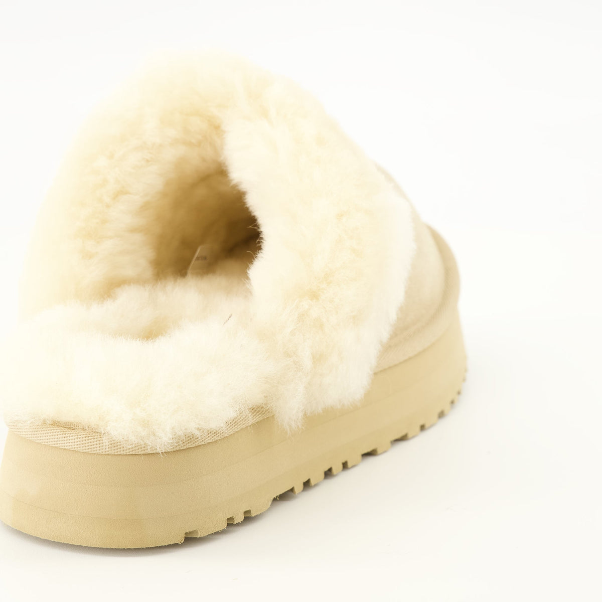 Botas Classic Ultra Mini em pele de carneiro