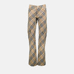 Imagen de Pantalones de Lino a Rayas de Burberry para Mujeres - Temporada Primavera-Verano 2025 - Vista Frontal