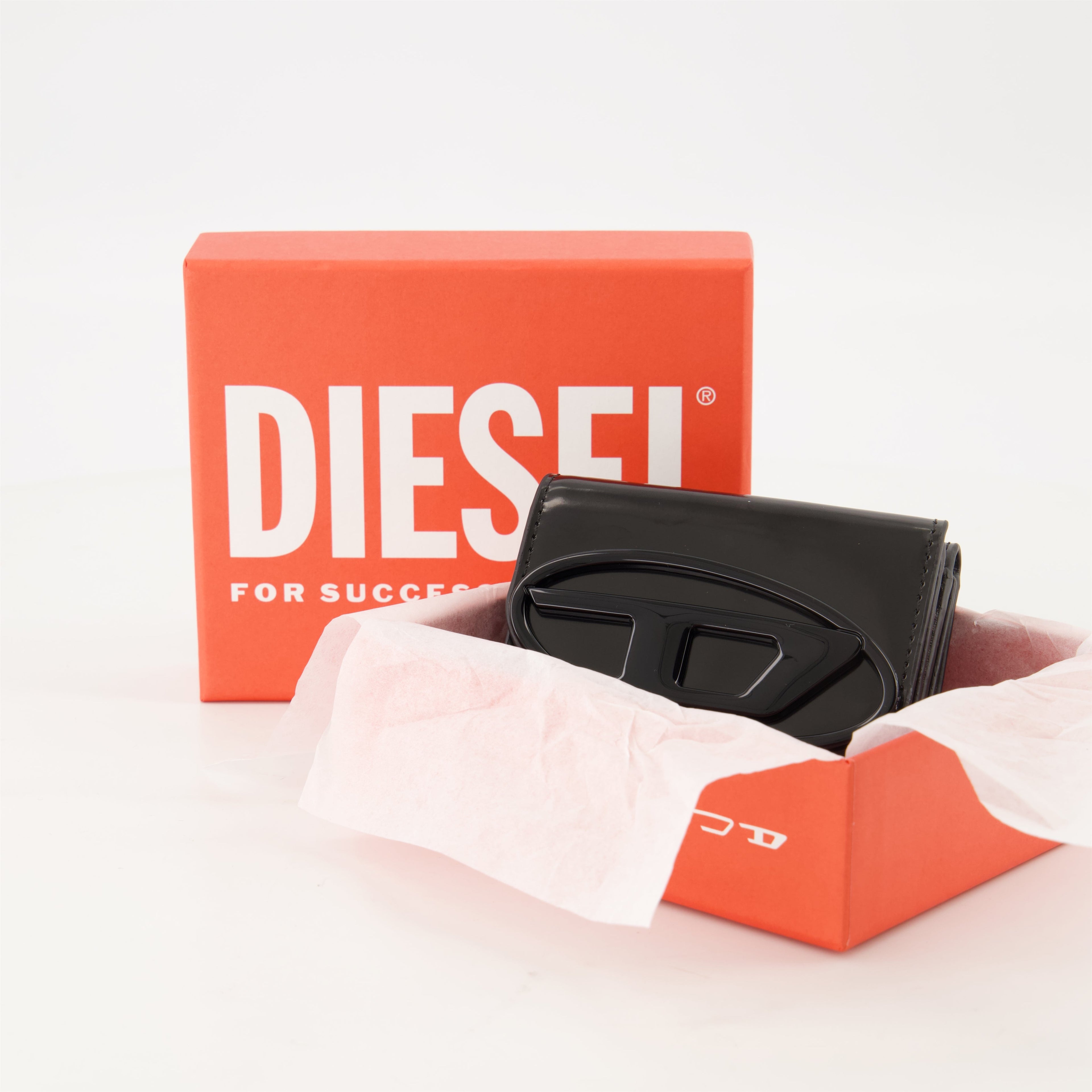 Diesel wallet, Tri Fold Wallet, leather wallet, elegant accessory, black wallet