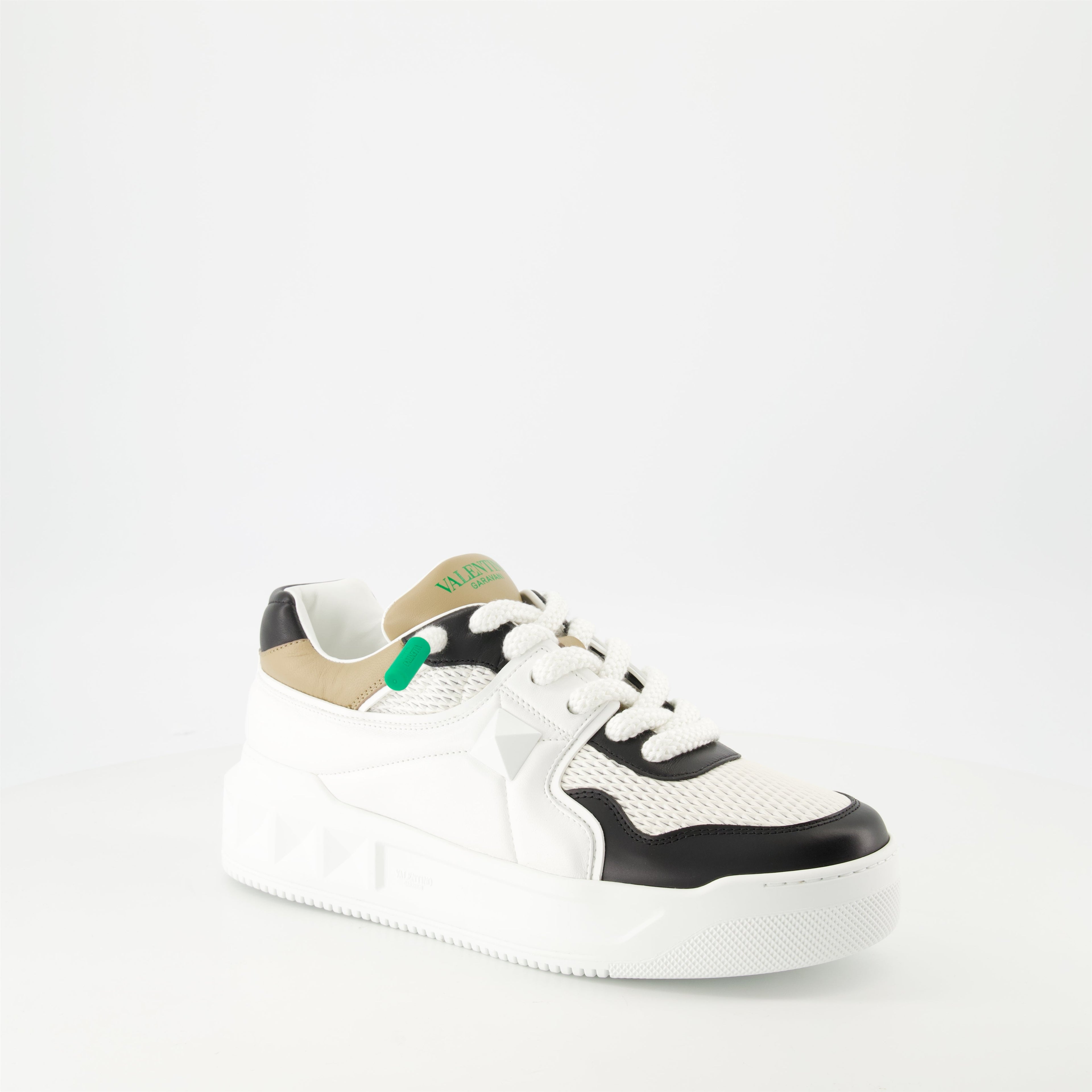Valentino Garavani, One Stud Sneakers, designer sneakers, contemporary style, luxury footwear