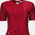 Imagem do vestido midi drapeado em vermelho da Rabanne para mulheres - Temporada Outono-Inverno 2025 - Detalhe 2