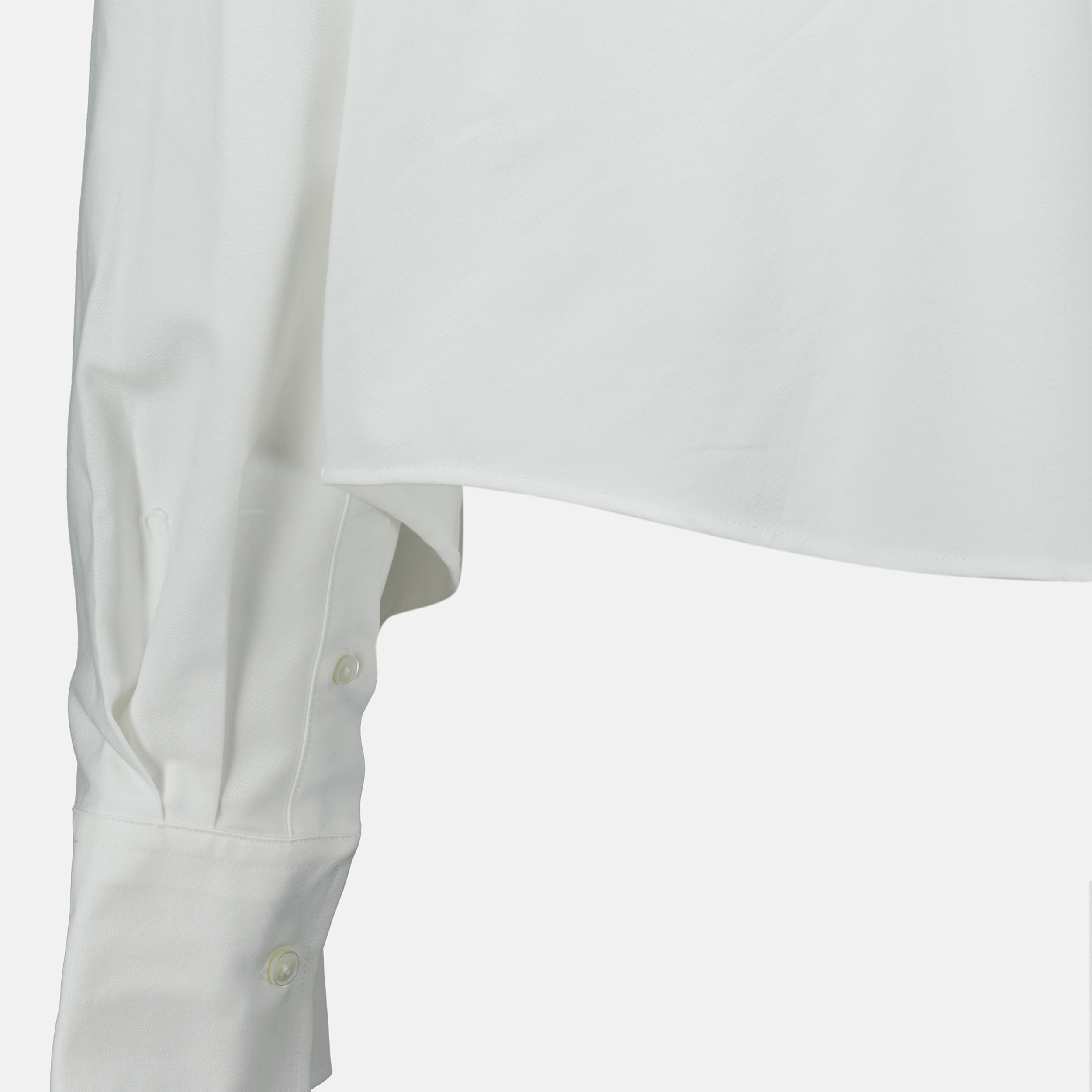 oversized shirt, Ami de Coeur, white shirt, cotton shirt, contemporary fashion