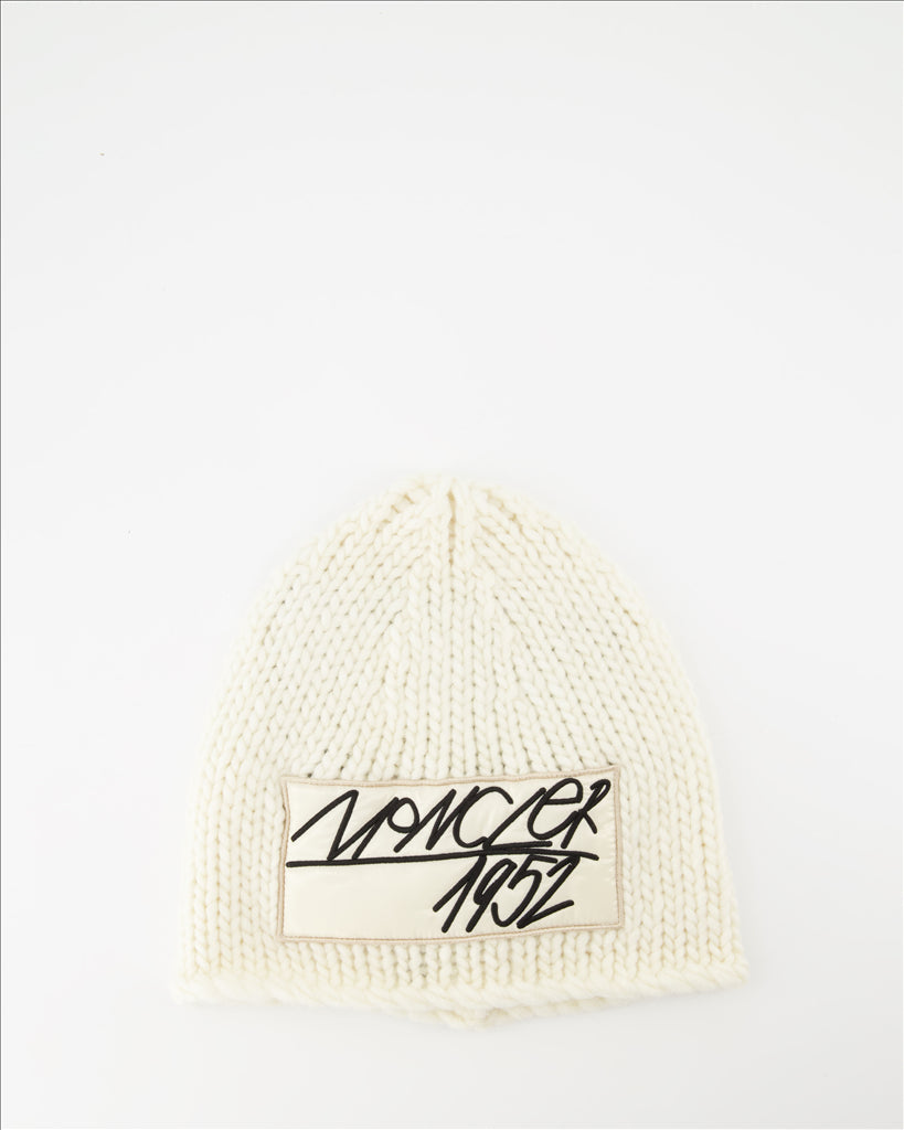 Moncler Genius, beige bonnet, contemporary design, stylish accessory, men's accessories