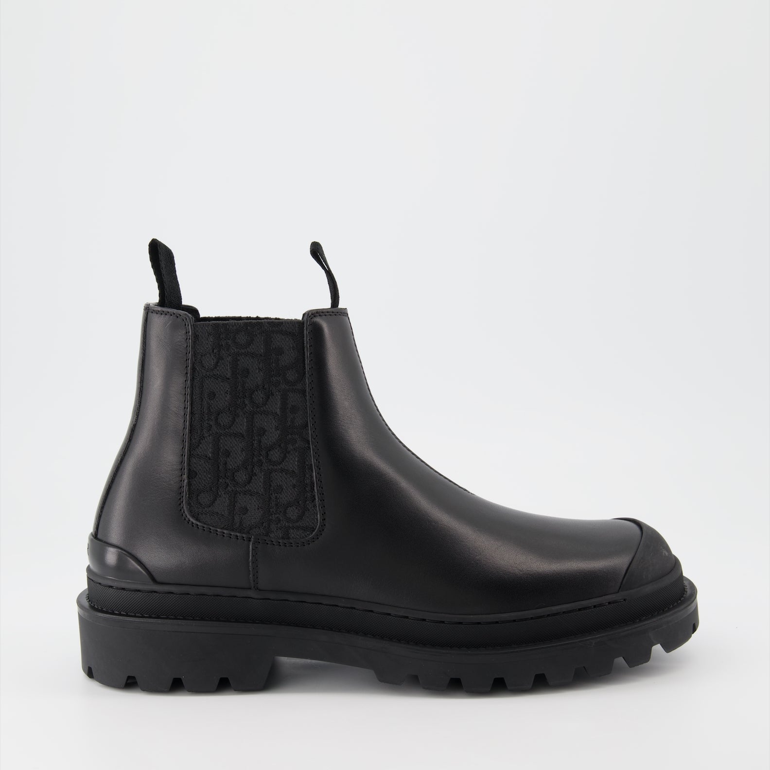 Dior Chelsea Boots, Men's Luxury Footwear, Leather Ankle Boots, Designer Shoes, High-End Fashion