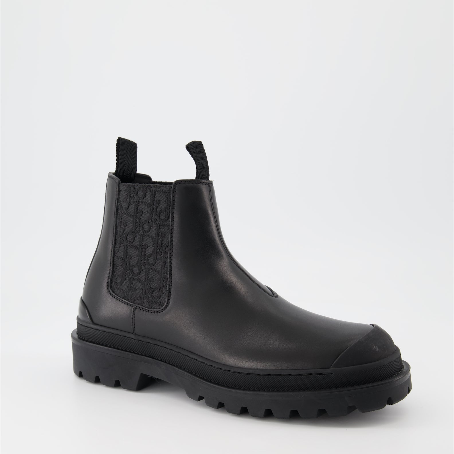 Dior Chelsea Boots, Men's Luxury Footwear, Leather Ankle Boots, Designer Shoes, High-End Fashion