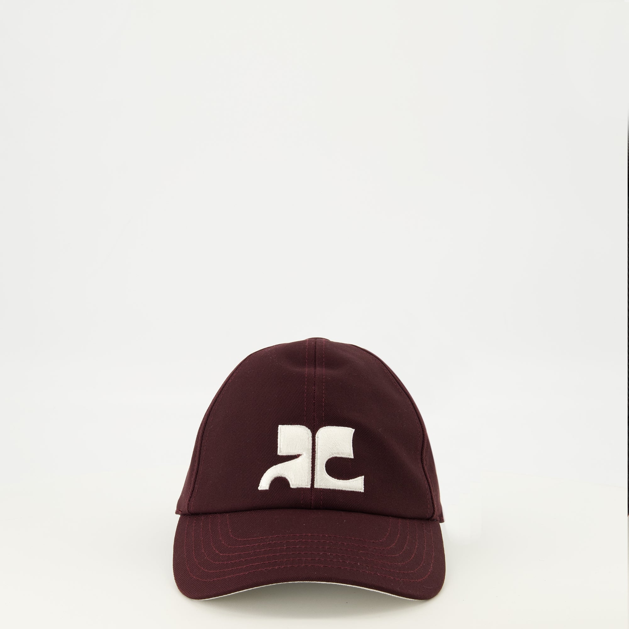 Gorra Bordada Burdeos