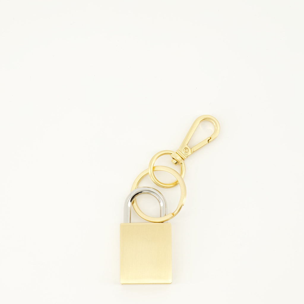 Ami de coeur keychain, AMI Paris, keychain, stylish accessory, gold and silver finish