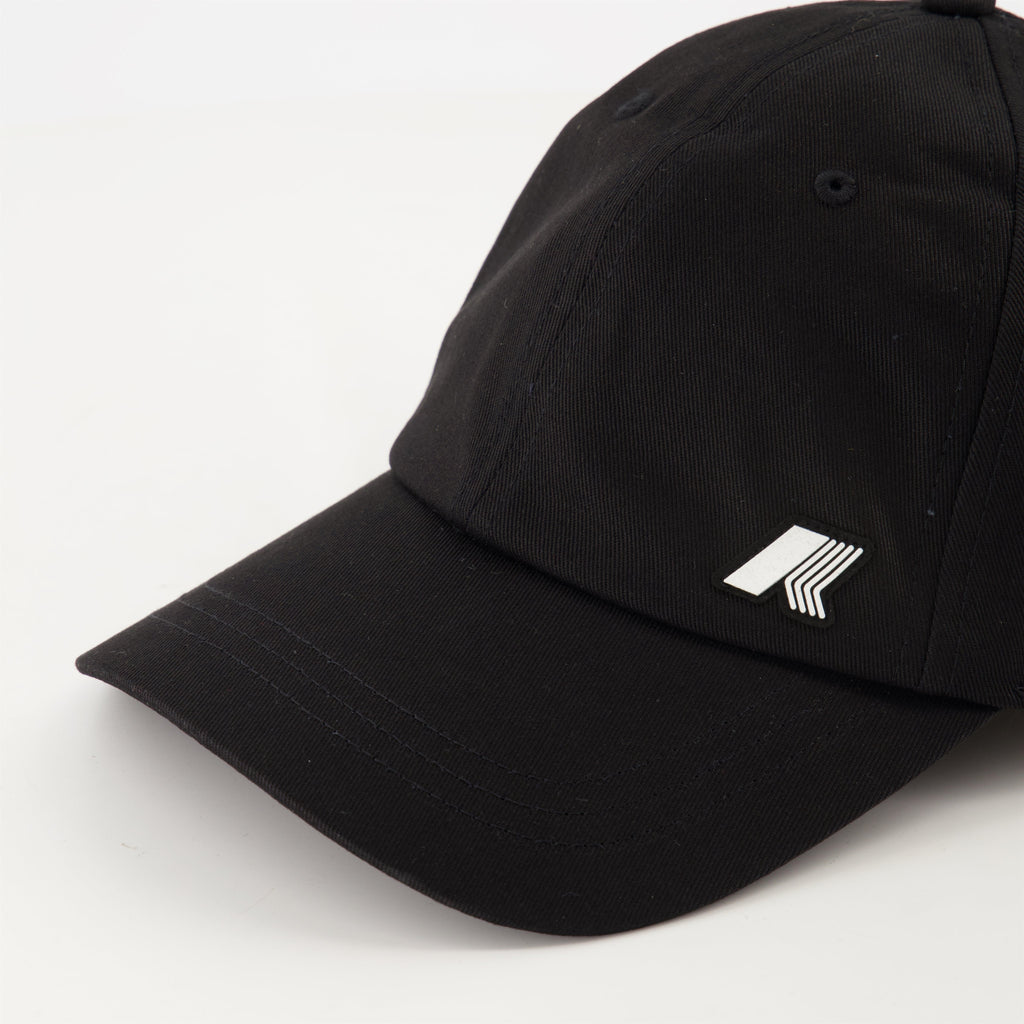 black cap, adjustable cap, unisex accessory, technical twill, silicone logo