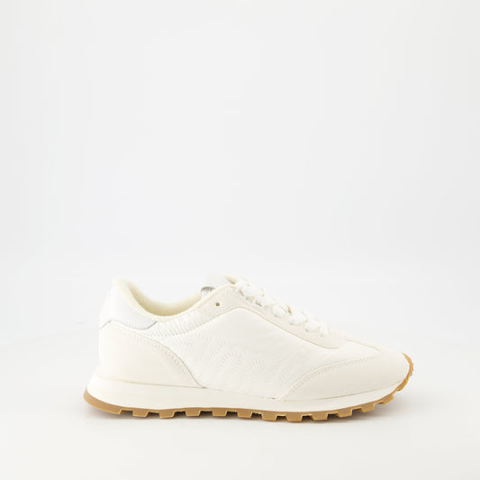 AMI New Rush sneakers, white sneakers, unisex footwear, leather sneakers, contemporary style