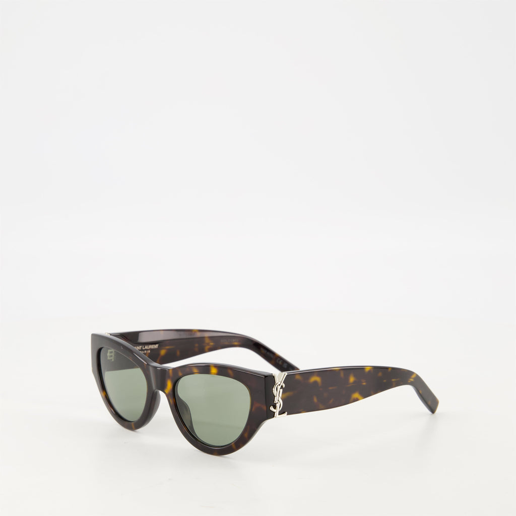 Imagen de las gafas de sol de carey SL M94 de Saint Laurent para unisex - Temporada Primavera-Verano 2025 - Vista de detalle del producto 1