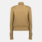 Image d'un pull à col roulé marron par Ami PARIS pour femmes - Saison automne-hiver 2025 - Vue des détails du produit 1