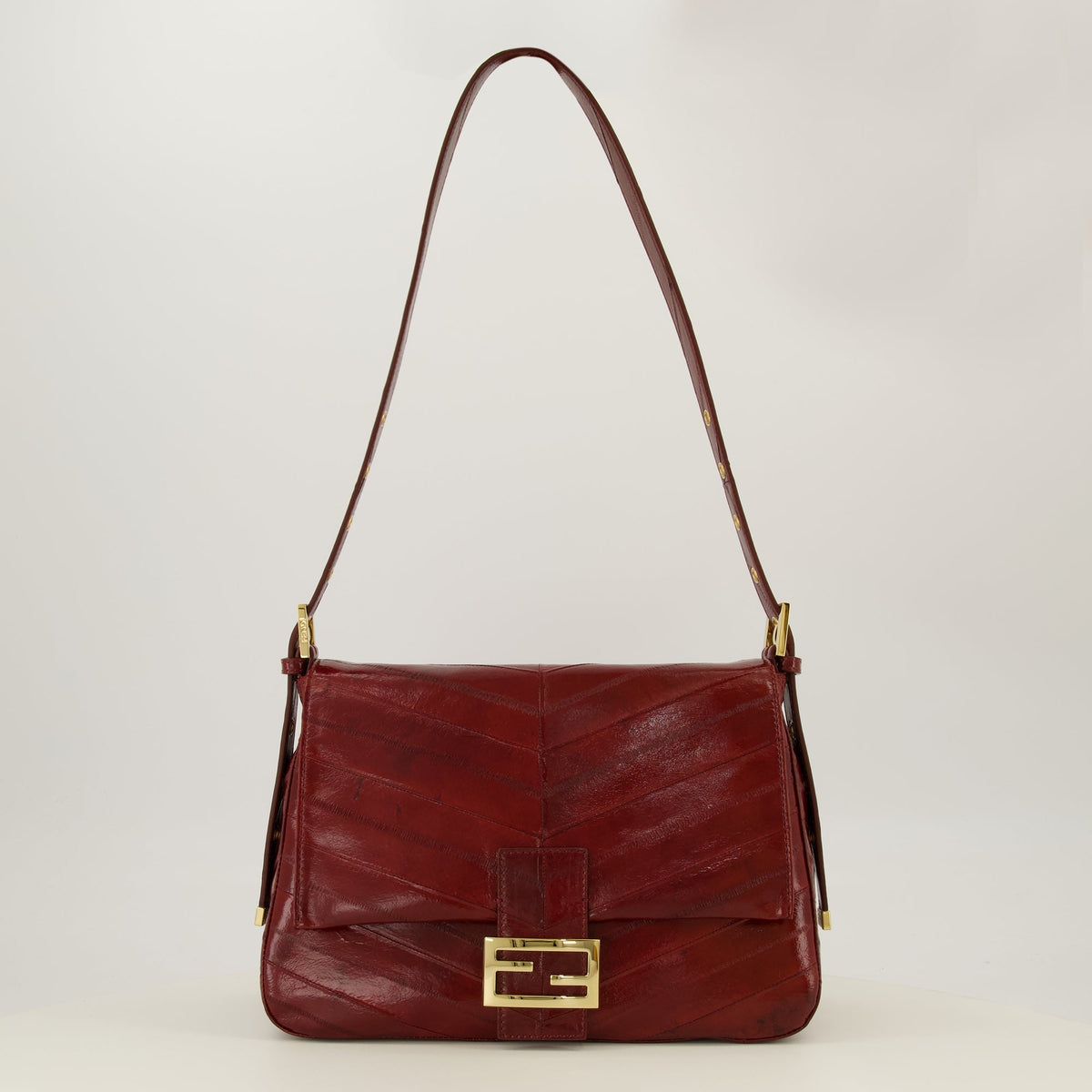 Flap 26325 Tasche aus Chevron-Leder