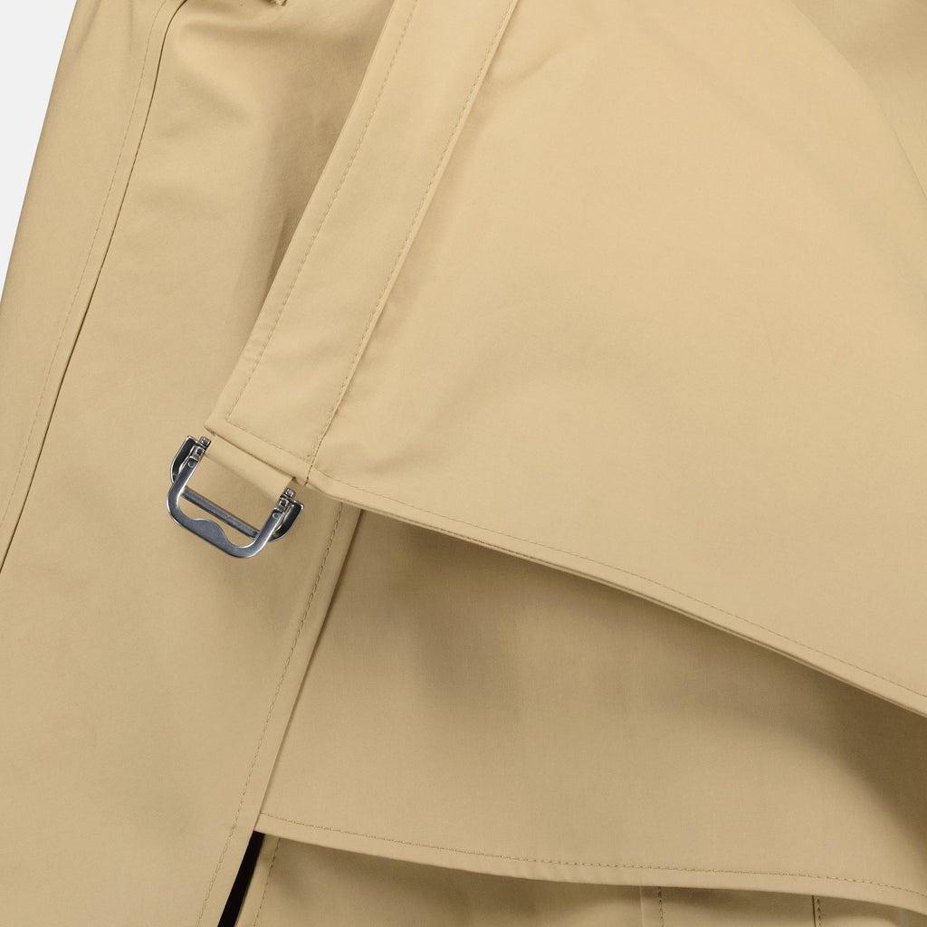 Capa Beig con Botones