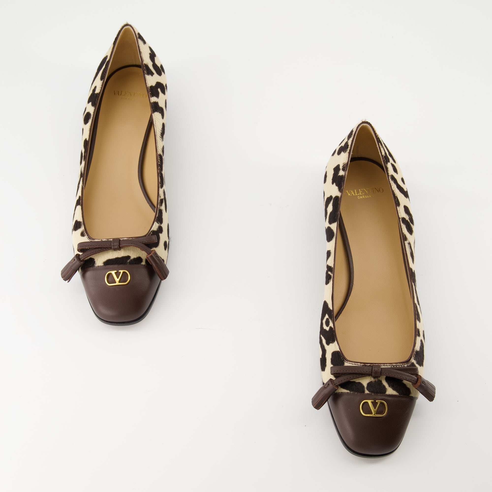 Valentino Garavani ballerines, leopard print shoes, luxury slip-on ballet flats, VLogo Signature footwear, designer leather ballerinas