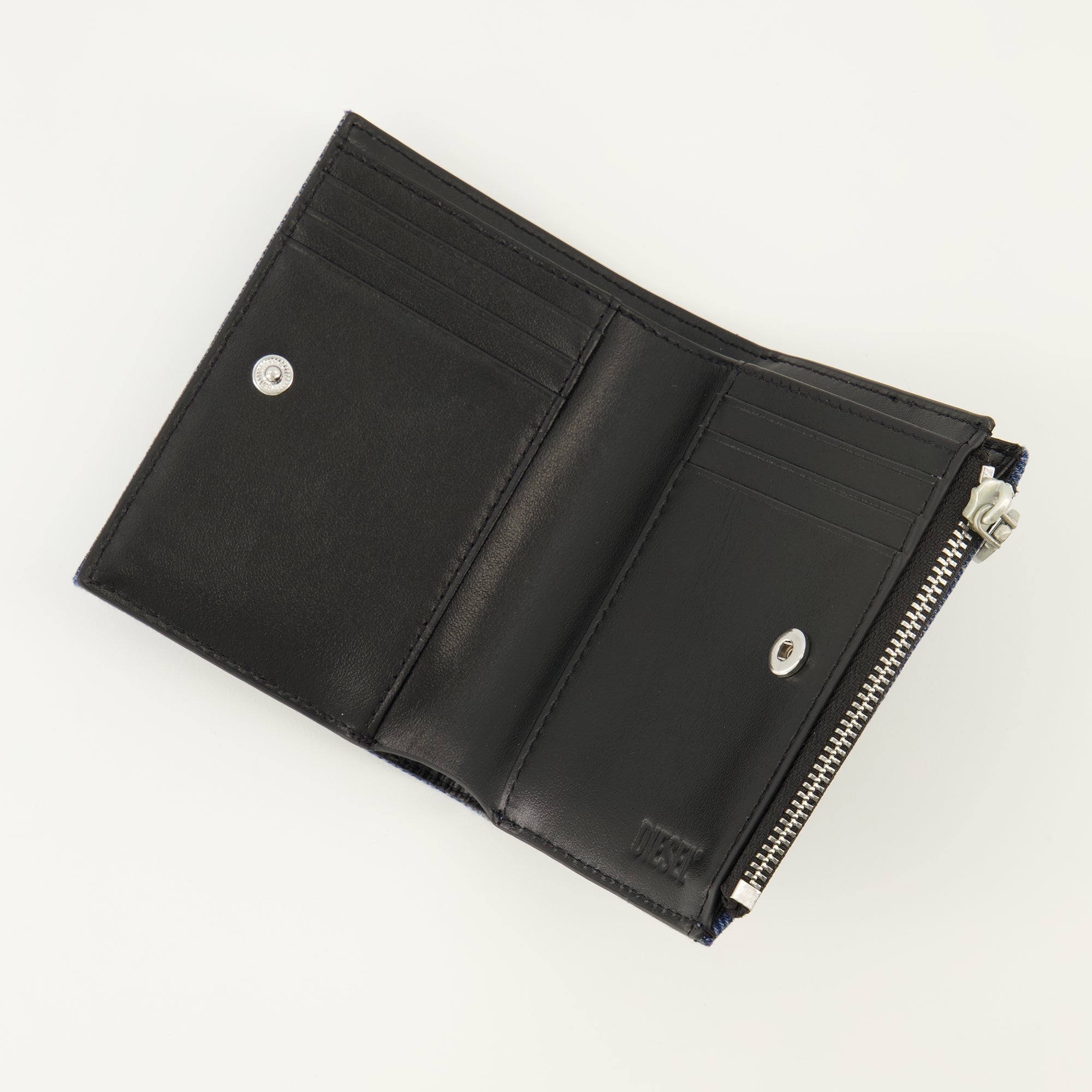 DIESEL 1DR Wallet 【美品・早い者勝ち】 1dr Denim Wallet - Diesel - Women | WE IN STYLE