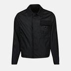 Image d'une veste en nylon noir de Prada pour hommes - Saison Printemps-Été 2025 - Vue de face