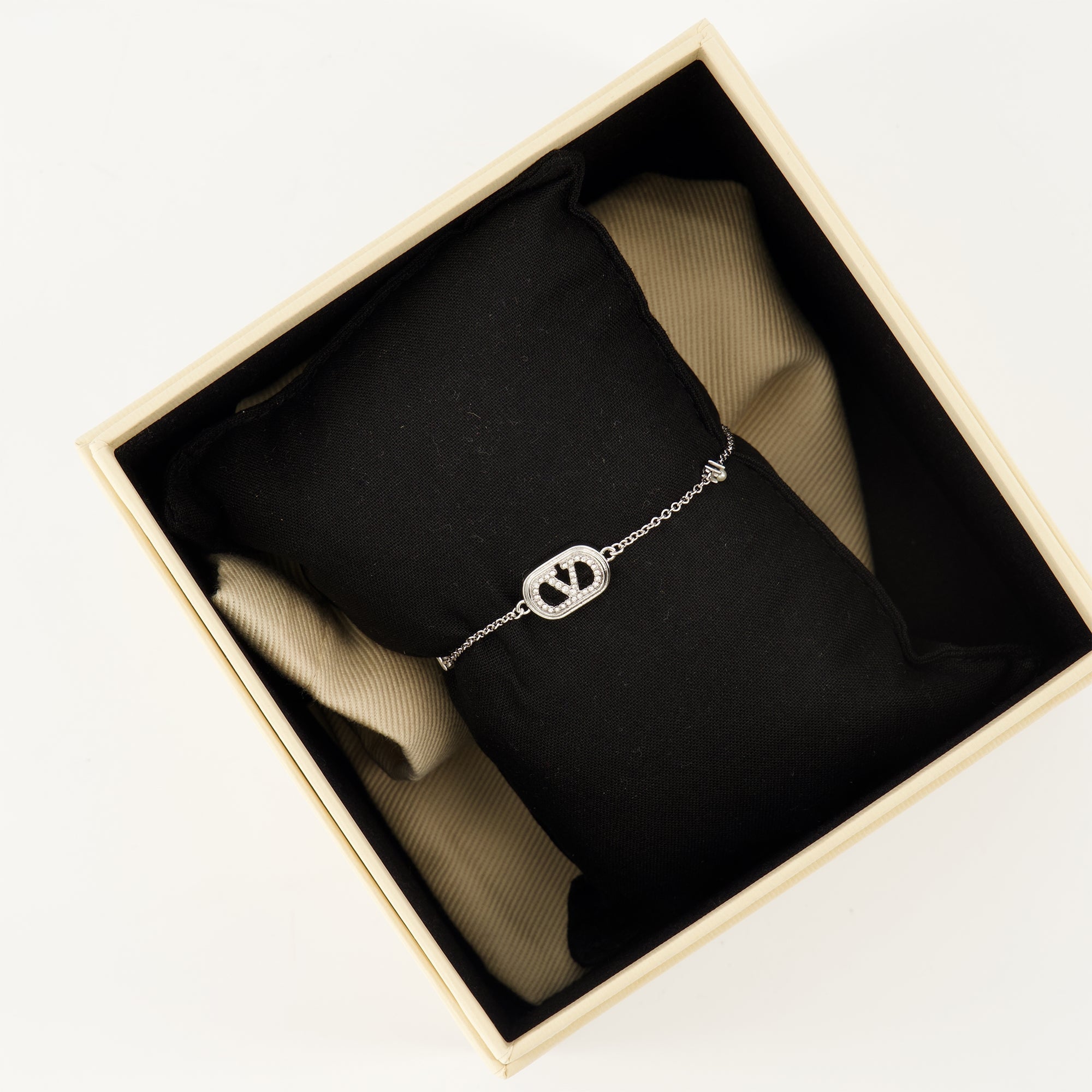 Valentino bracelet, Swarovski crystal accessories, VLogo Signature, luxury jewelry, pearl bracelet