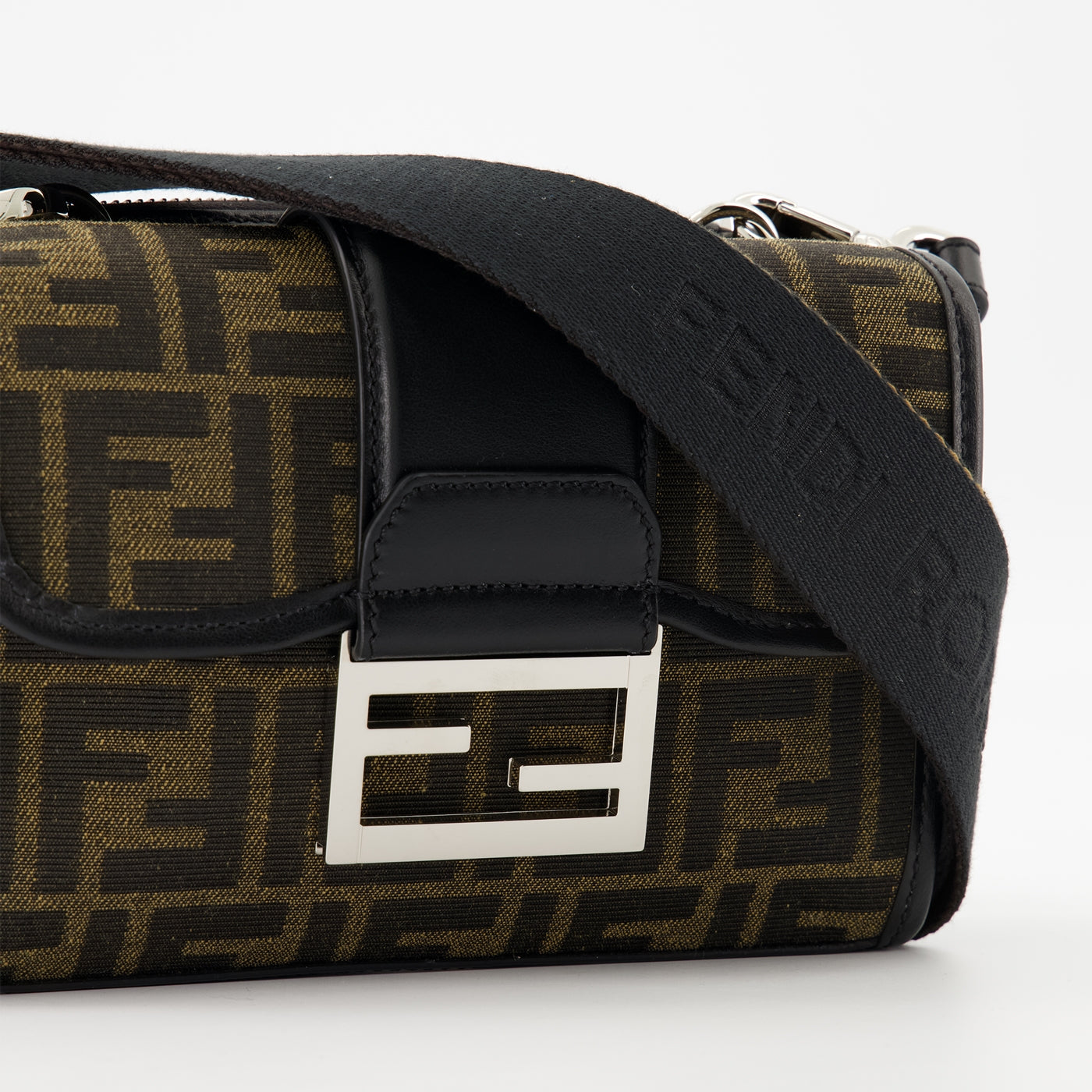 Fendi Baguette Bag, Brown Designer Bag, men's shoulder bag, luxury bag, fashion accessories