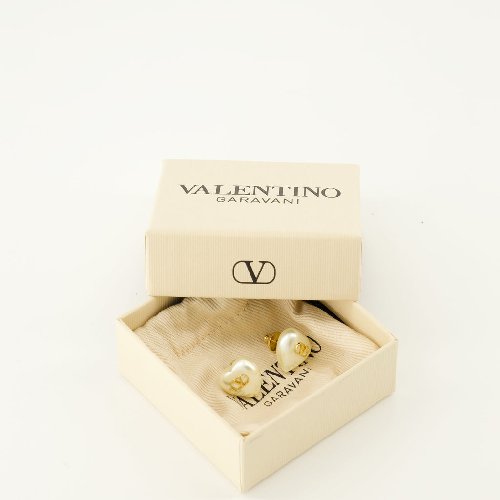 Vlogo Earrings with Pearls