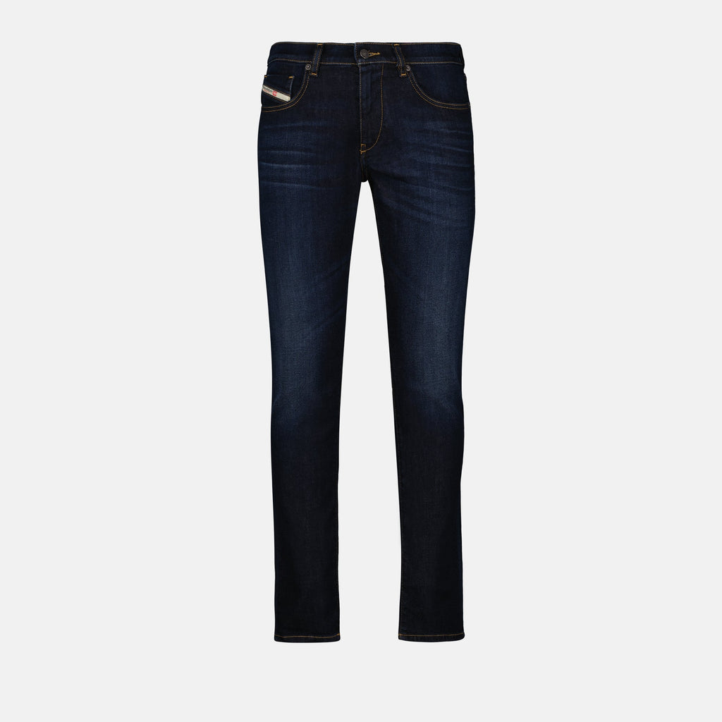 D-Strukt Blue Denim Jeans – A Classic Touch