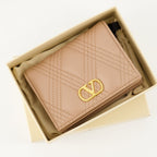Image of Quiltie 67 Pink Wallet by Valentino Garavani for Women - Season Autumn-Winter 2025 - Detail View 2