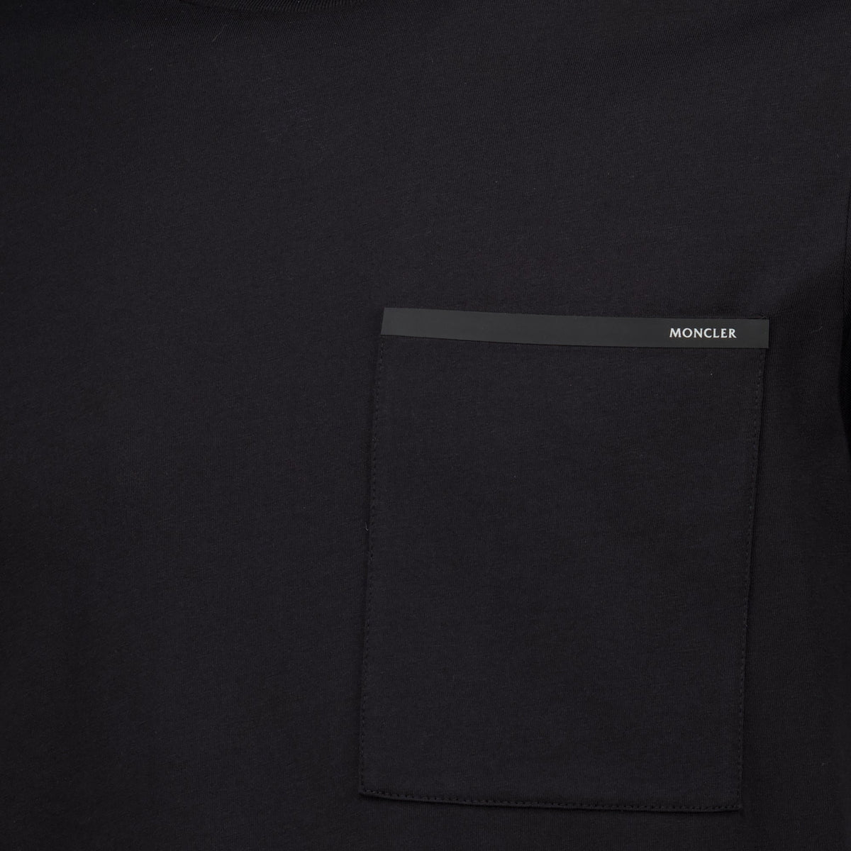Camiseta de punto de algodón con bolsillo en el pecho