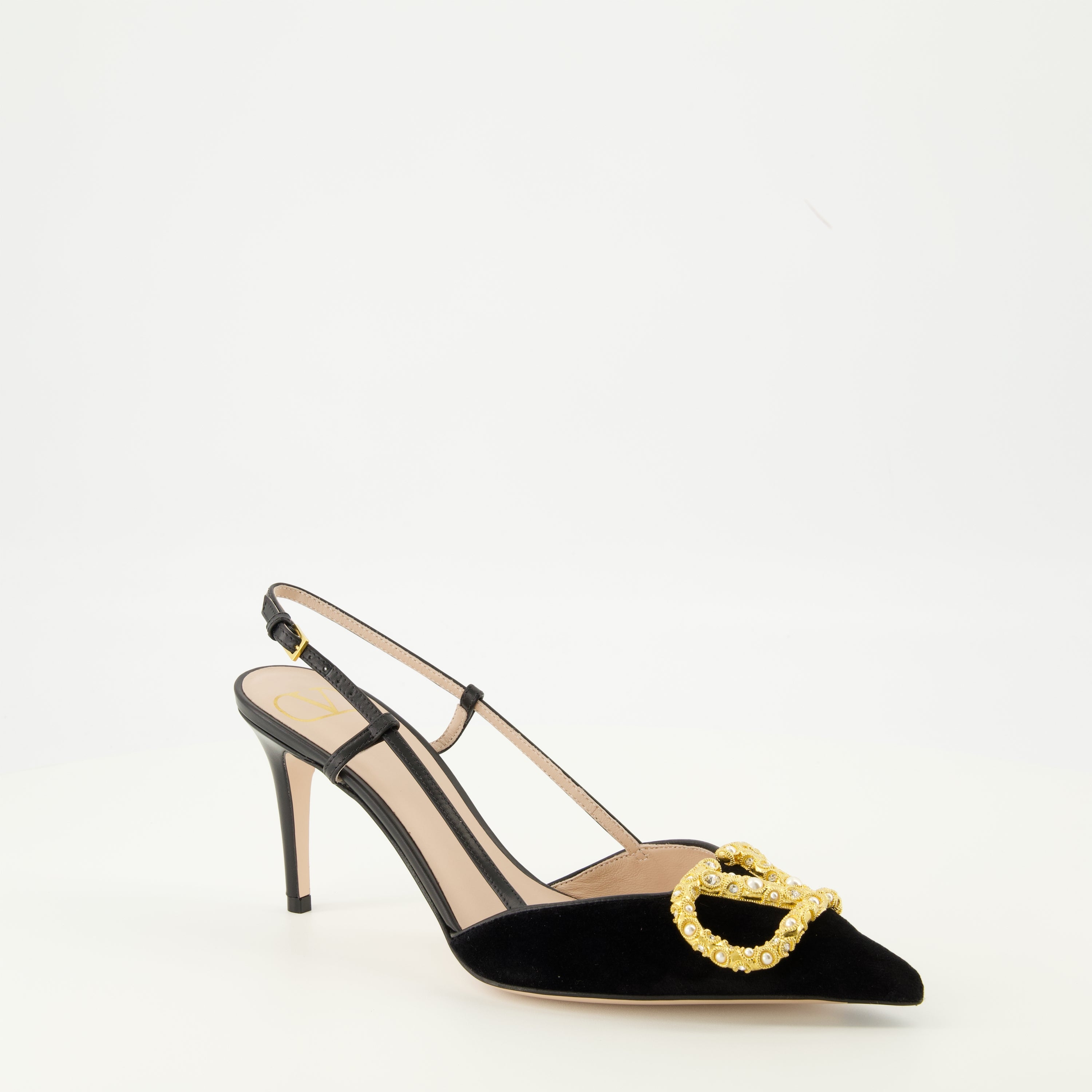 Valentino Garavani pumps, black velvet VLogo shoes, luxury pumps, designer footwear, pointed toe pumps