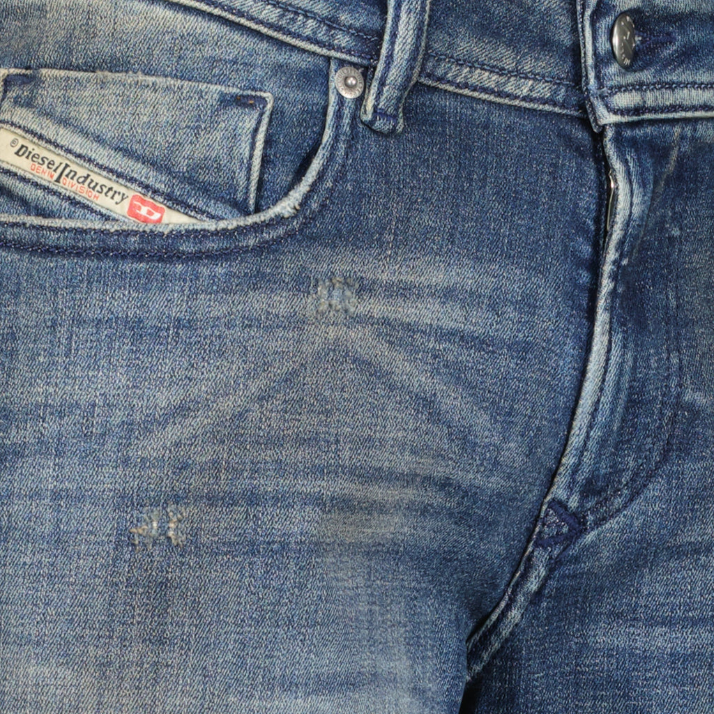 Imagen del jean d-sleenker 1979 l.32 azul desteñido de Diesel para hombres - Temporada Primavera-Verano 2026 - Vista de detalle 2