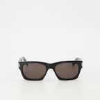 Imagem dos óculos de sol SL 402 pretos da Saint Laurent para unisex - Temporada Primavera-Verão 2025 - Vista Frontal