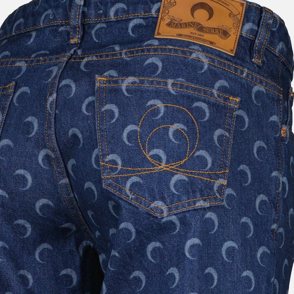 Jean Moon aus blauem Denim
