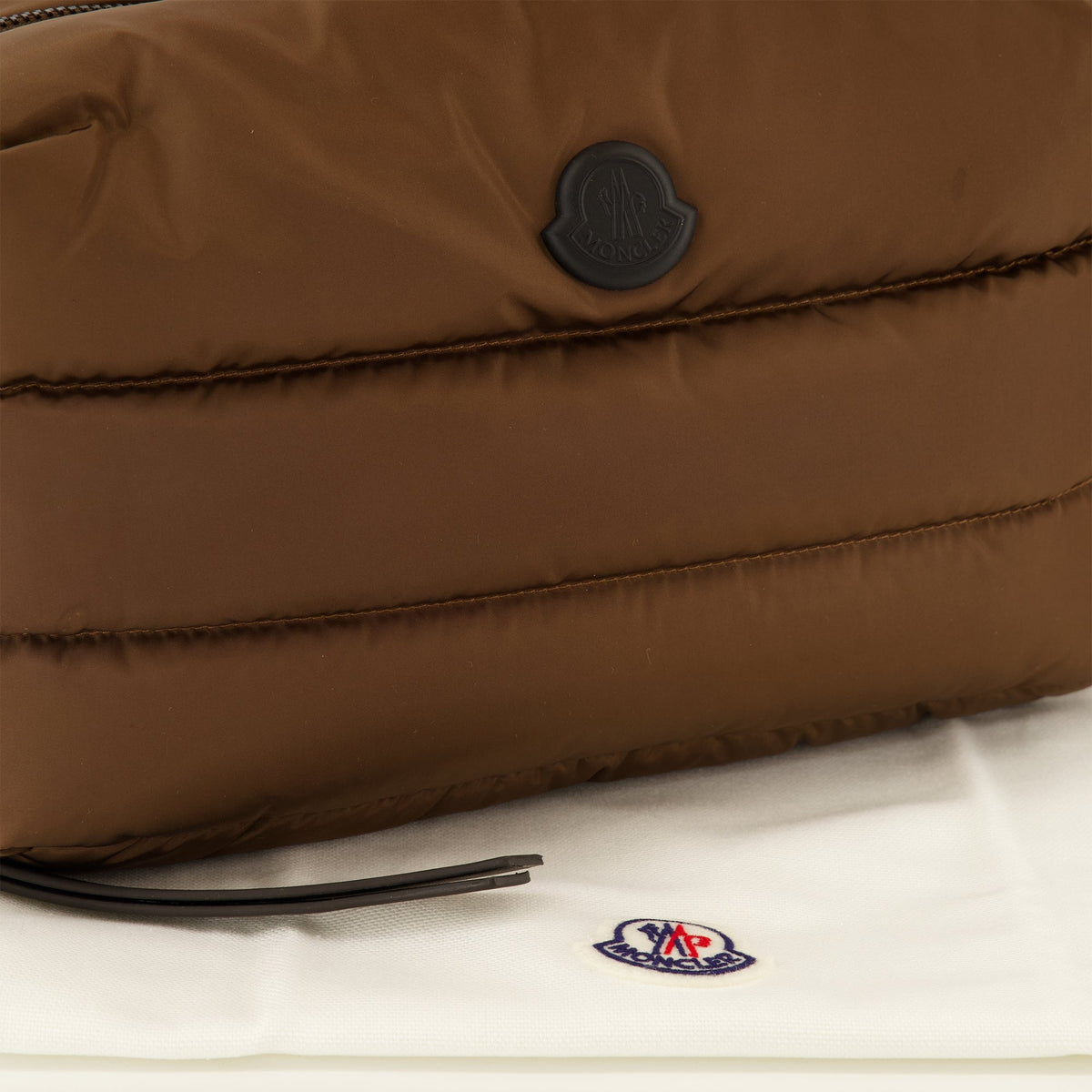 Pochette Caradoc en nylon marron
