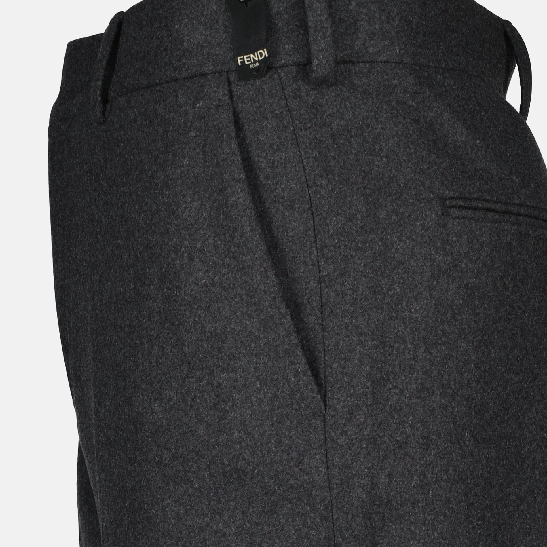 Imagen de Pantalones de Cachemira en Gris de Fendi para Hombre - Temporada Otoño-Invierno 2024 - Vista Detalle del Producto 2