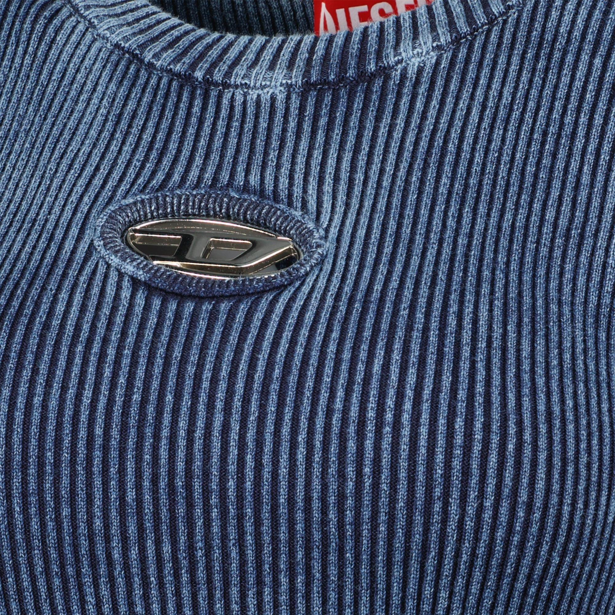 Image of T-shirt m-anchor côtelé bleu by Diesel for Women - Season Spring-Summer 2026 - Detail View 1