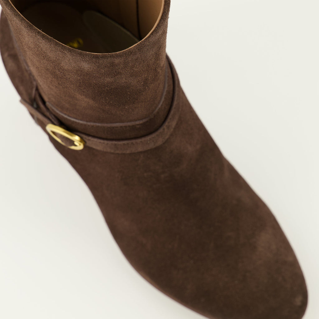 Pattie ankle boots, Valentino Garavani, brown boots, leather footwear, VLogo Signature