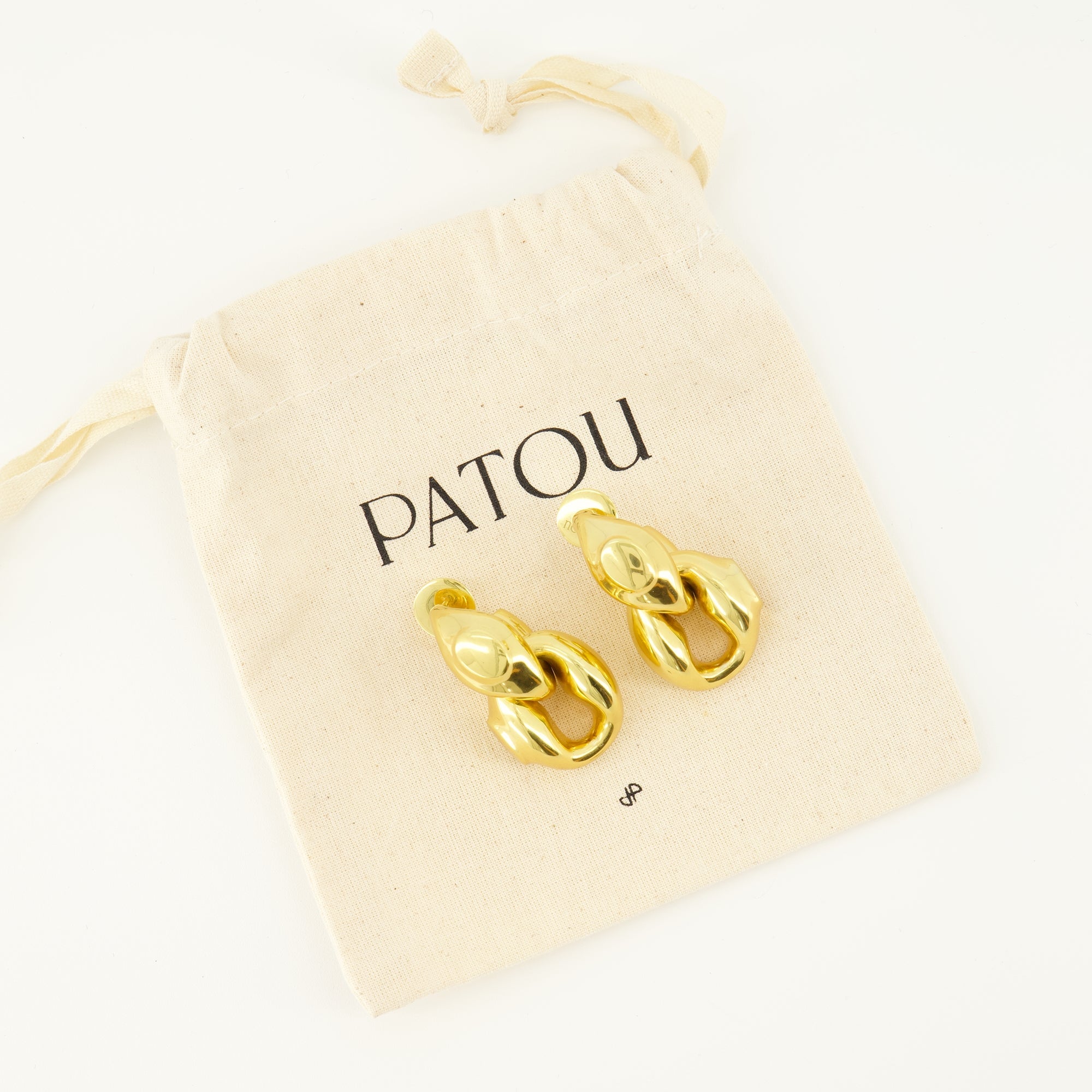 double signet earrings, Patou jewelry, gold earrings, engraved logo earrings, brass accessories