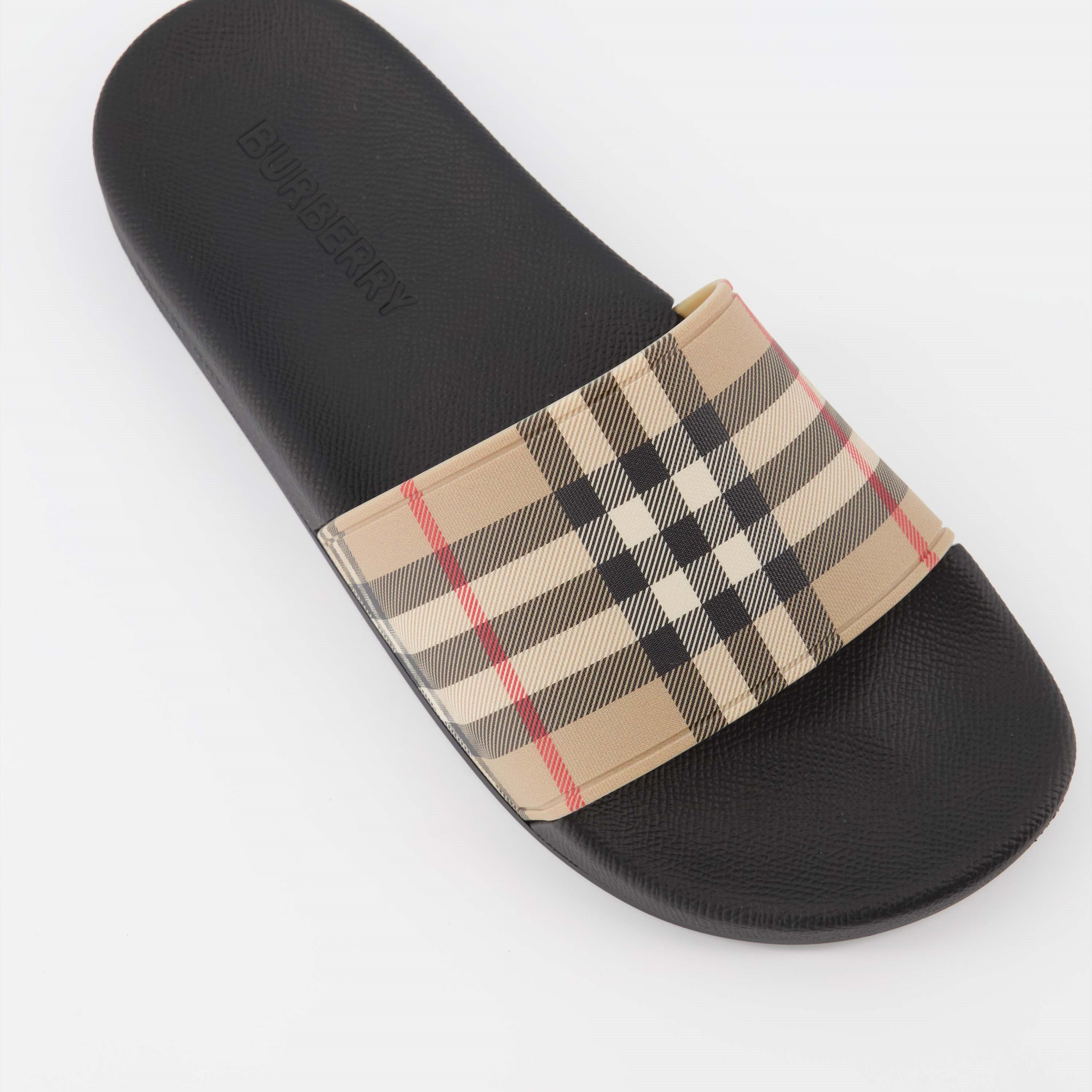 - Burberry Men's Slides
- Vintage Style
- Retro Trend
- Classic Check
- Summer Comfort