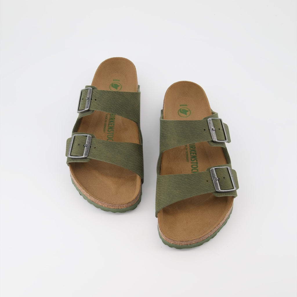 남성용 Birkenstock Arizona 샌들의 이미지 - 시즌 봄-여름 2024 - 쌍의 위에서 본 모습