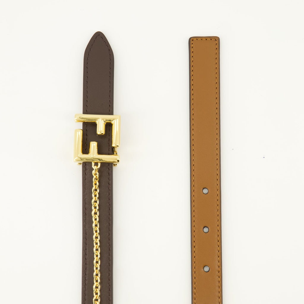 Image of Reversible Brown Belt by Fendi for Women - Season Spring-Summer 2026 - Detail View 2
