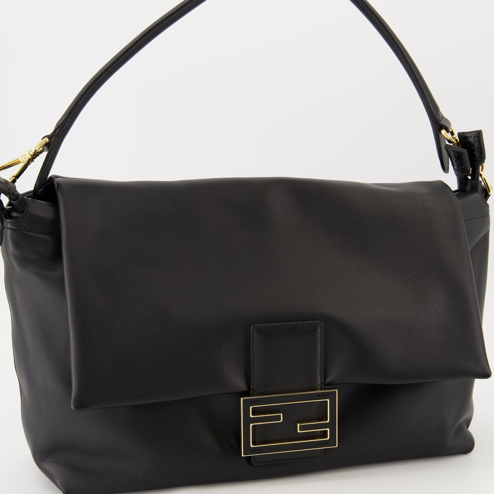 Fendi Mamma Baguette, luxury handbag, nappa leather bag, suede interior, designer accessories