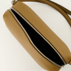 Image of Le Sac Fendi Lui Medium by Fendi for Men - Season Autumn-Winter 2025 - Detail View 2