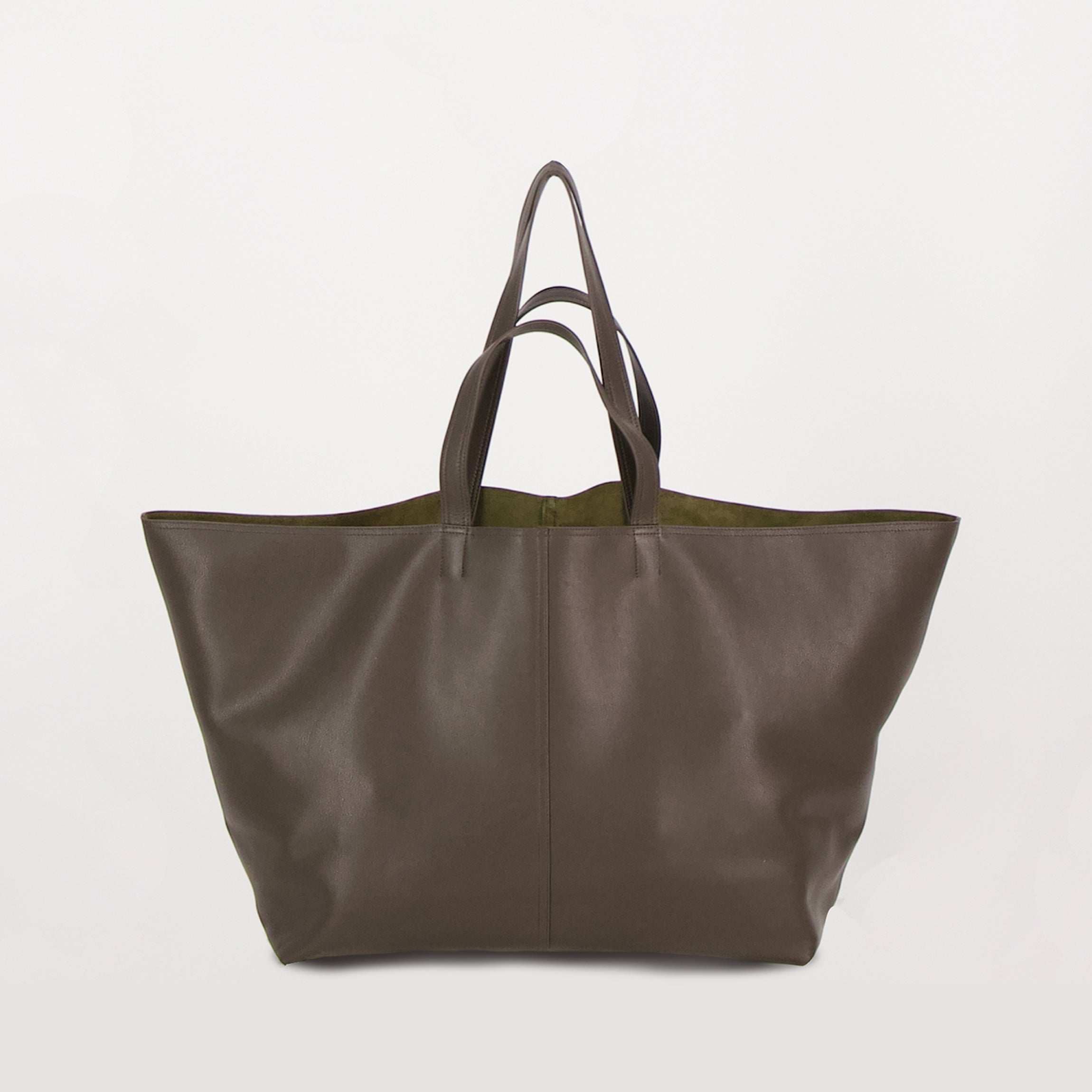 brown tote bag, unisex leather bag, AMI Paris tote, designer bag, spring-summer collection 2025