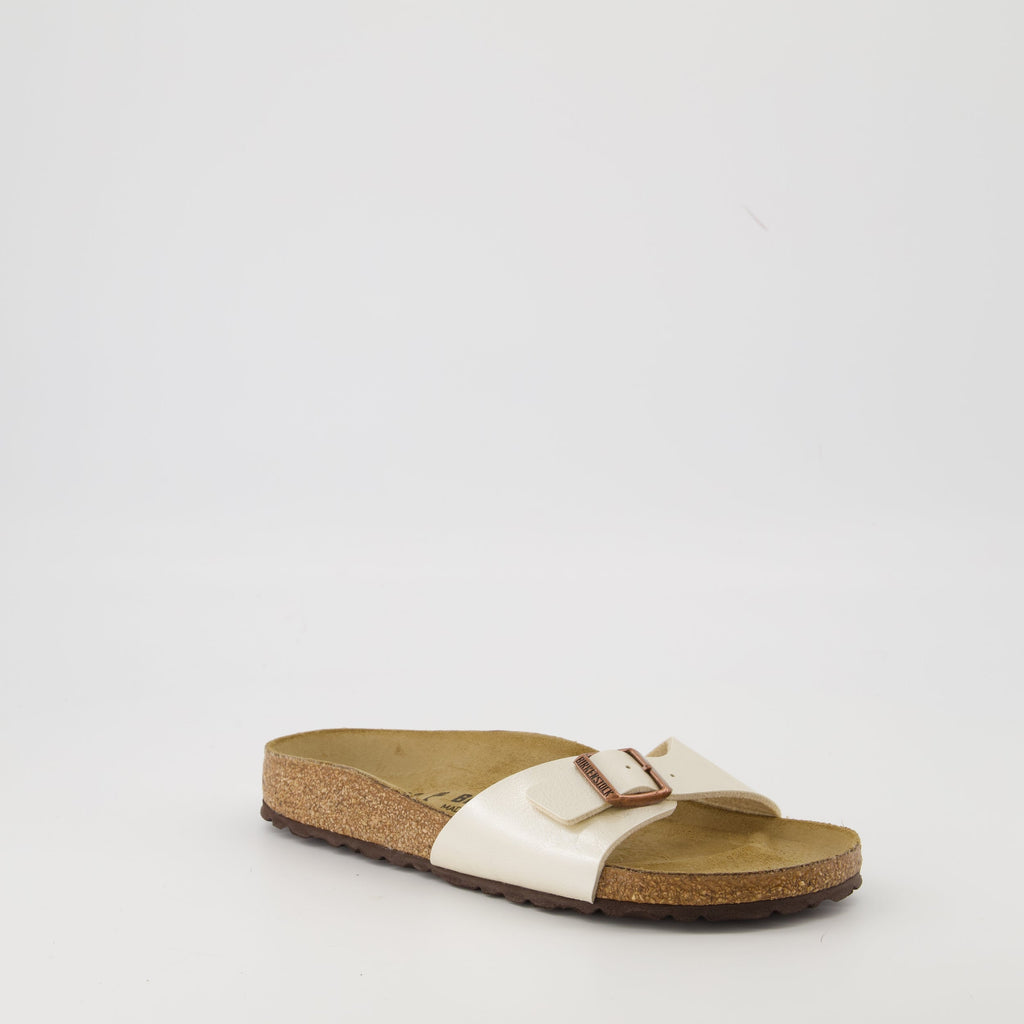 Birkenstock sandals, beige sandals, comfortable footwear, Spring-Summer collection, Birko-Flor material