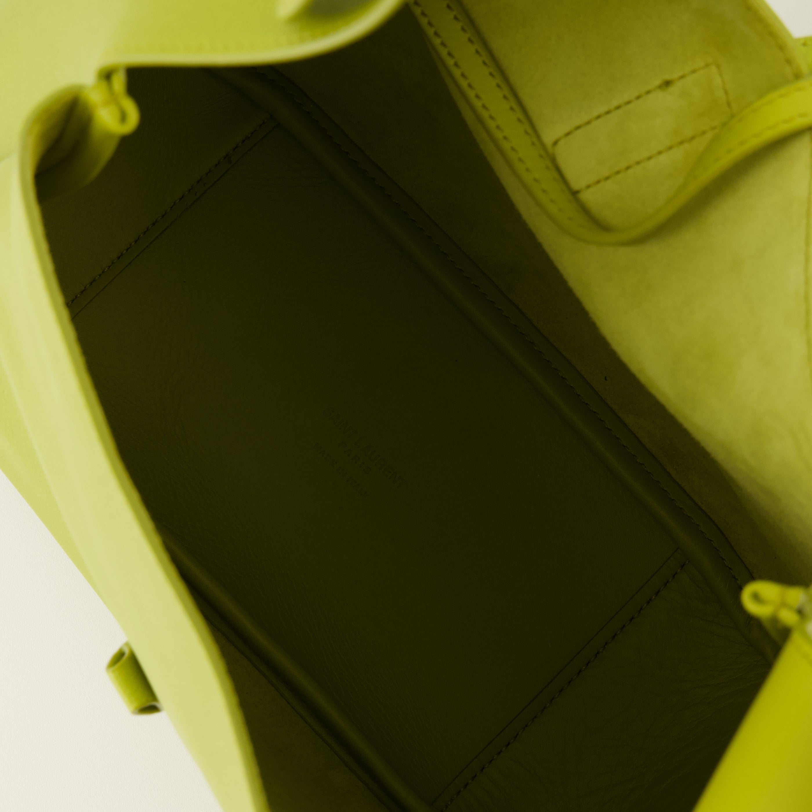 Le 5 à 7 Petit Sac en Cuir Vert